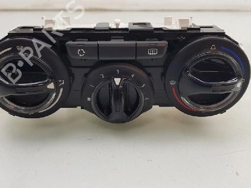 Climate control PEUGEOT 208 I (CA_, CC_) 1.4 HDi | BP12015267I5
