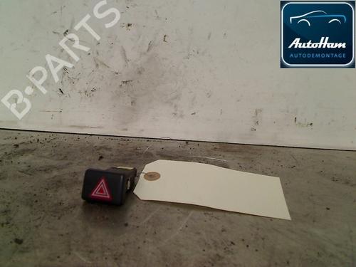 Used Warning switch Warning switch AUDI A4 B6 Avant (8E5) 1.9 TDI (130 hp) 13140336 13140336