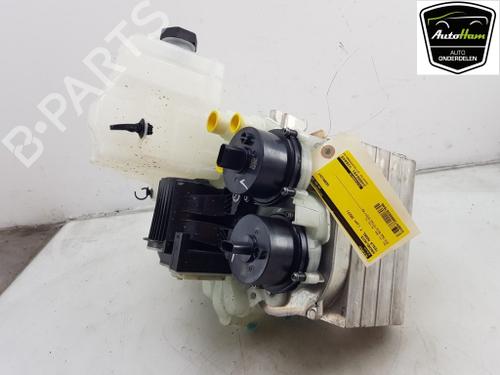 Used Heater matrix box Heater matrix box TESLA MODEL Y (5YJY) EV (261 hp) 29061749 29061749
