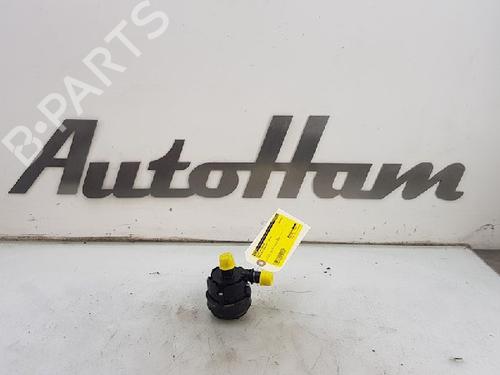 Used Auxiliary water pump MERCEDES-BENZ A-CLASS (W176) A 180 CDI / d (176.012) (109 hp) 13139401