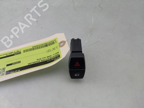 Used Warning switch BMW 5 (F10) 535 i (306 hp) 31922987