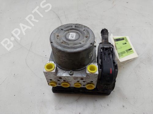 ABS Bremseaggregat RENAULT TRAFIC III Van (FG_) 2.0 dCi 120 (FGMN) (120 hp) 32115052
