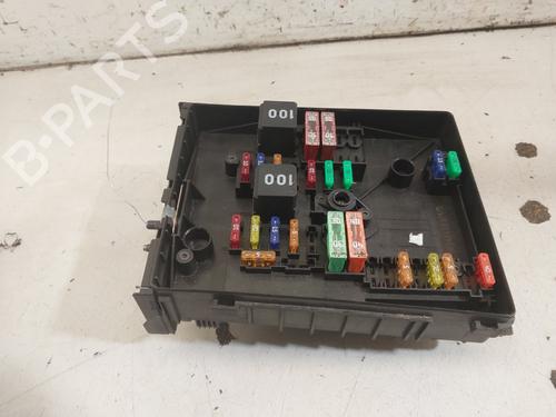 Used Fuse box Fuse box AUDI A3 Sportback (8PA) 1.4 TFSI (125 hp) 39948798 39948798