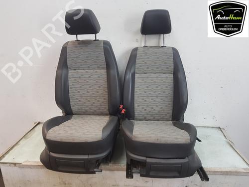 Ensemble sièges VW CADDY III Box Body/MPV (2KA, 2KH, 2CA, 2CH) 1.6 TDI (75 hp) 19336097