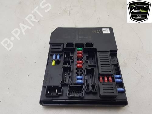 Used Fuse box NISSAN LEAF (ZE1) Electric (218 hp) 18166977