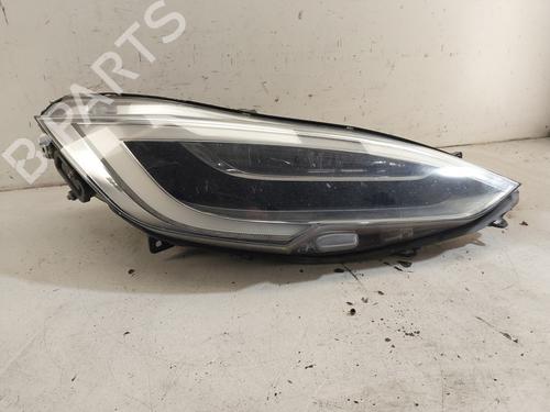 Right headlight TESLA MODEL S (5YJS) 75D AWD | BP39094783C29 - Image 2