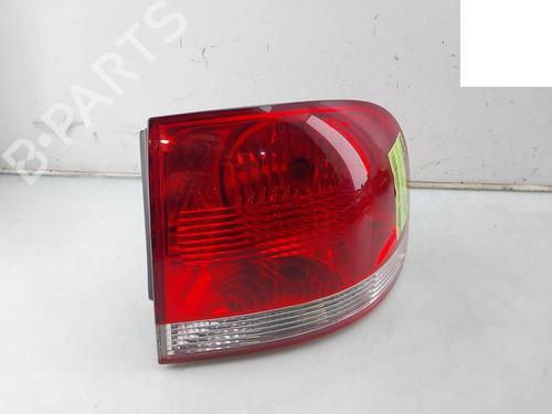 right-taillight-vw-touareg-7la-7l6-7l7-2002-2003-2004-2005-2006-2007-2008-2009-2010-2011-2012-2013-32263135 main image