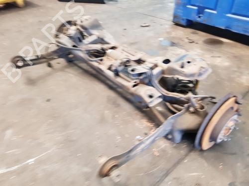 Rear axle VOLVO V40 Hatchback (525) D4 | BP31040827M2