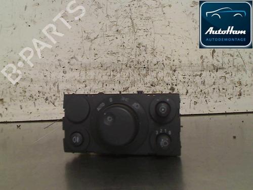 Used Headlight switch OPEL ASTRA H Estate (A04) 1.7 CDTI (L35) (101 hp) 12017396