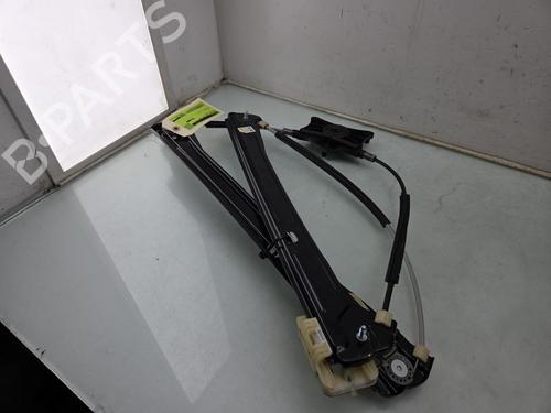 Rudehejsemekanisme Højre foran VW TIGUAN (AD1, AX1) 1.4 eHybrid | BP30845421C23