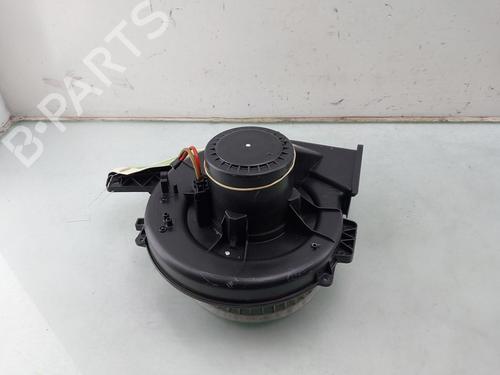 Used Heater blower motor Heater blower motor VW POLO V (6R1, 6C1) 1.2 TSI (105 hp) 33617086 33617086