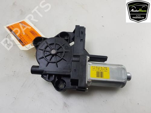 Used Electronic module VOLVO V70 III (135) D5 (205 hp) 16900288