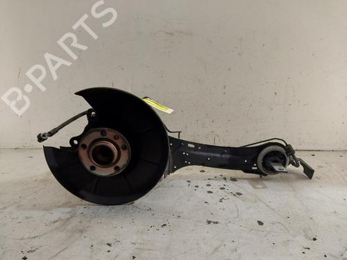 Used Right rear steering knuckle Right rear steering knuckle VOLVO V60 I (155) D2 (120 hp) 39742454 39742454