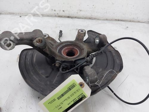 Used Left rear steering knuckle MERCEDES-BENZ A-CLASS (W176) A 180 (176.042) (122 hp) 29965831