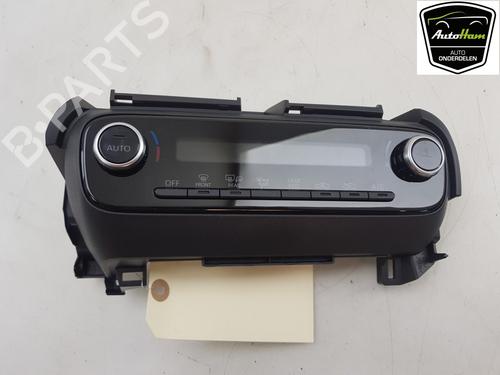 Used Climate control TOYOTA YARIS (_P21_, _PA1_, _PH1_) 1.5 Hybrid (MXPH10, MXPH11) (116 hp) 15071202