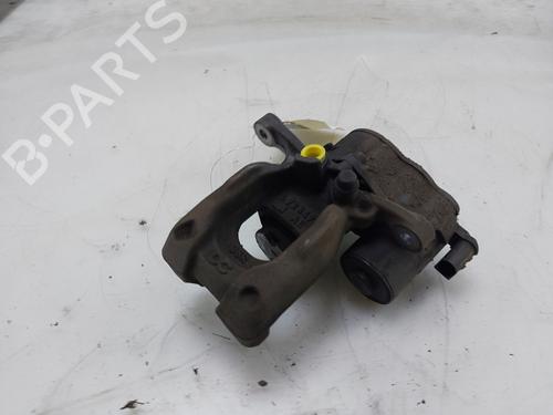 Used Right rear brake caliper MERCEDES-BENZ CLA (C118) CLA 200 (118.387) (163 hp) 28112409