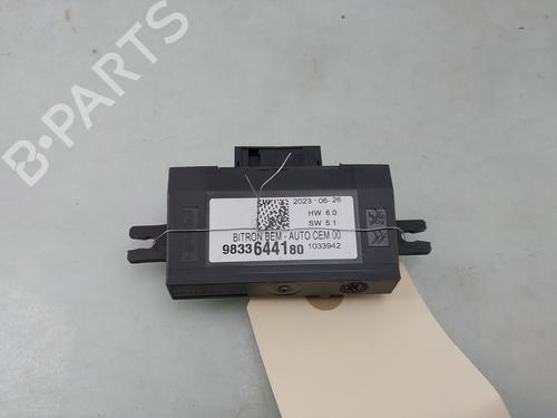 Used Electronic module Electronic module OPEL GRANDLAND / GRANDLAND X (A18, P1UO) 1.6 Turbo Hybrid (224 hp) 33266807 33266807