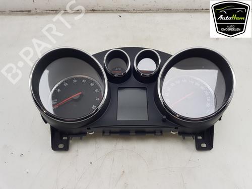 Used Instrument cluster Instrument cluster OPEL ASTRA J GTC 1.4 Turbo (08) (140 hp) 22635012 22635012