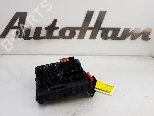 Used Fuse box OPEL VECTRA C GTS (Z02) 1.8 16V (F68) (122 hp) 12028727