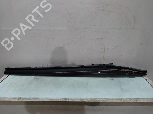 Used Left sideskirt FERRARI 296 GTS Convertible (F 171) PHEV (830 hp) 31040840