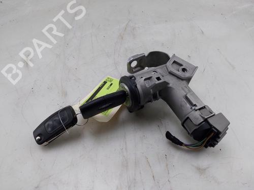 Ratlås/Tændingslås FORD FIESTA VI (CB1, CCN) 1.0 (65 hp) 30815040