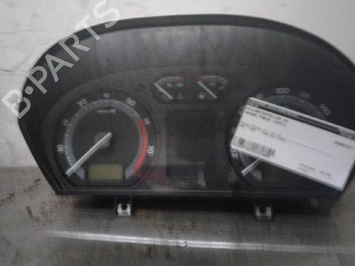 Used Instrument cluster SKODA FABIA I Combi (6Y5) 1.2 (64 hp) 12015954