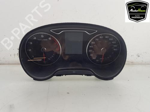 Used Instrument cluster AUDI A3 Sportback (8VA, 8VF) 1.5 TFSI (150 hp) 18078354