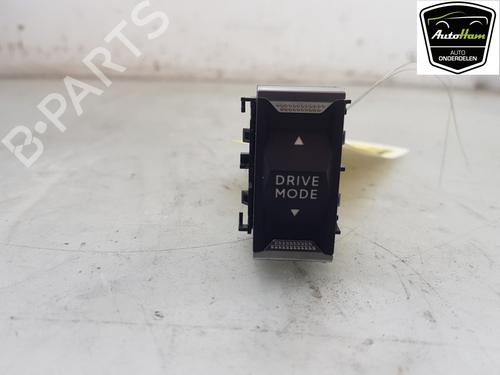 Switch PEUGEOT 2008 II (UD_, US_, UY_, UJ_, UR_, UC_) 1.2 PureTech 100 (USHNK) | BP17793039I30