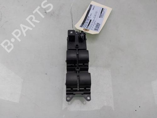 switch-mitsubishi-mirage-space-star-vi-hatchback-a0_a-2012-26883674 main image
