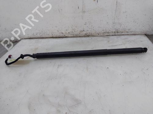 Used Electronic module Electronic module SKODA SUPERB III Estate (3V5) 1.4 TSI iV (218 hp) 36698901 36698901