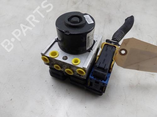 Pompe ABS RENAULT TWINGO II (CN0_) 1.2 16V (CN04, CN0B) (75 hp) 31923375
