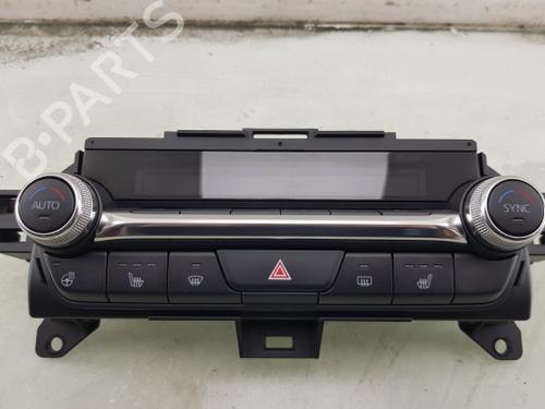 climate-control-mazda-3-hatchback-bp-2018-24133304 main image