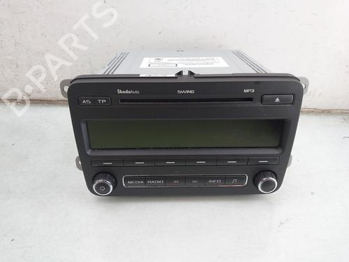 Used Radio Radio SKODA FABIA II (542) 1.2 TSI (86 hp) 39711162 39711162