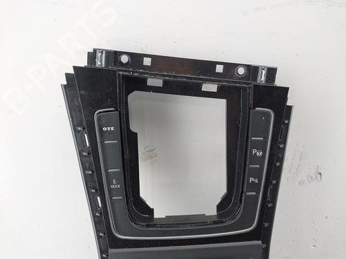 Middle console VW GOLF VII (5G1, BQ1, BE1, BE2) 1.4 GTE Hybrid | BP30102807I22 