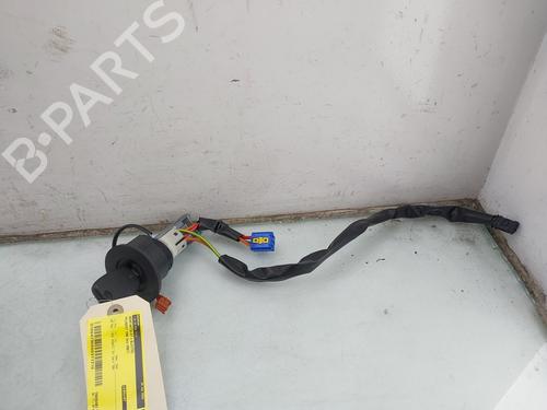 Used Switch Switch PEUGEOT 206 Hatchback (2A/C) 1.4 i (75 hp) 39742399 39742399