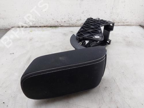 Used Armrest / Center console Armrest / Center console 36838788 36838788
