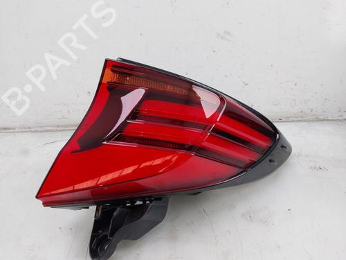 Used Right taillight TOYOTA C-HR (_X1_) 2.0 Hybrid (MAXH10) (184 hp) 29240696