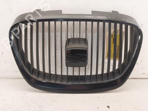 Used Grille Grille 38556643 38556643