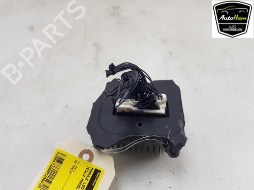 Lights ECU TESLA MODEL 3 (5YJ3) EV AWD | BP29061920M55 - Image 3