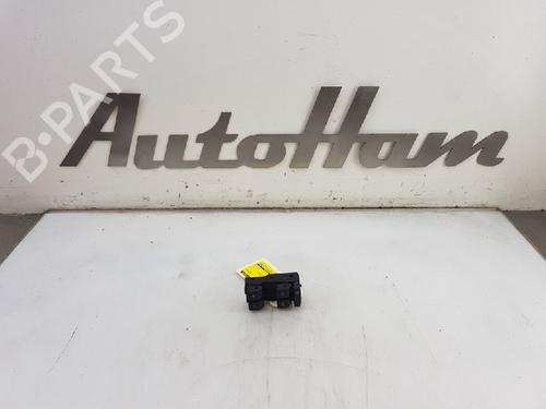 Used Switch Switch OPEL MOKKA / MOKKA X (J13) 1.4 (_76) (140 hp) 12029430 12029430