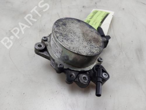Used Vacuum pump OPEL VIVARO C Van (K0) 2.0 (122 hp) 30533852