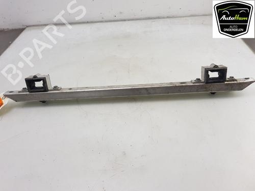 Used Support TESLA MODEL 3 (5YJ3) EV AWD (351 hp) 13149173