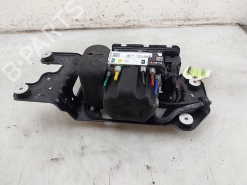 Compressore sospensioni Compressore sospensioni BMW X5 (G05, F95) xDrive 45 e Plug-in Hybrid (394 hp) 33884311 33884311