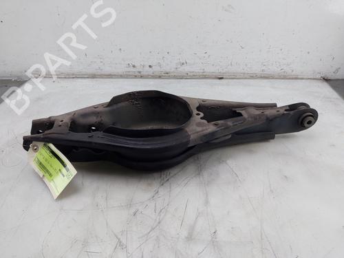 Draagarm links achter VOLVO XC40 (536) T5 Plug-in Hybrid (262 hp) 30845439