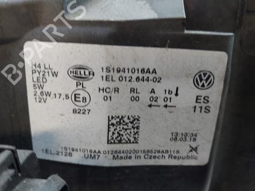 Right headlight VW UP! (121, 122, BL1, BL2, BL3, 123) 1.0 | BP31946105C29