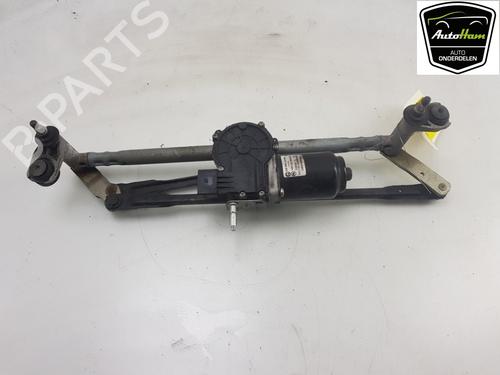 Used Front wipers mechanism SKODA RAPID Spaceback (NH1) 1.2 TSI (86 hp) 16025816