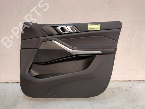 Forreste højre beklædning Forreste højre beklædning BMW X5 (G05, F95) xDrive 45 e Plug-in Hybrid (394 hp) 33929336 33929336
