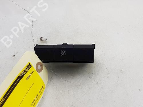 Switch AUDI A3 Sportback (8PA) S3 quattro | BP12023686I30 