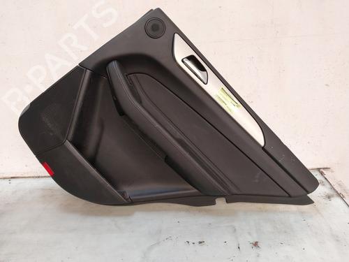 Bageste højre beklædning Bageste højre beklædning MERCEDES-BENZ GLE (W166) 350 d 4-matic (166.024) (258 hp) 33929330 33929330