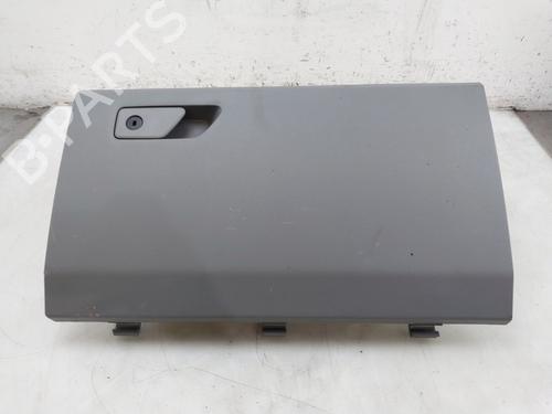 Used Glove box Glove box 37179625 37179625